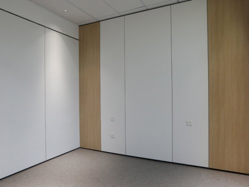 掛墻板（鋼板飾面）