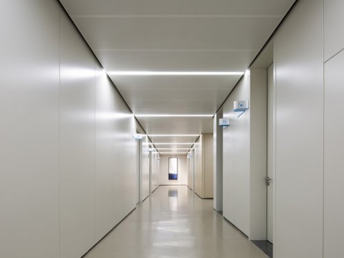 掛墻板（鋼板飾面）