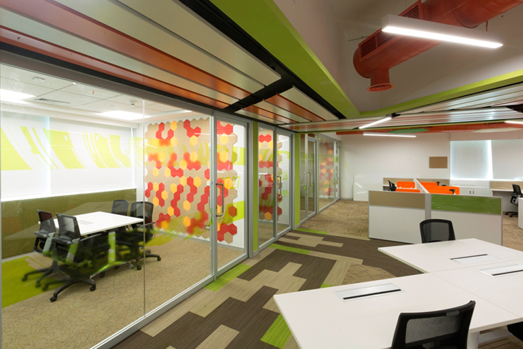 辦公員工區(qū)