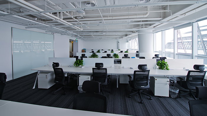 現(xiàn)代屏風(fēng)卡位